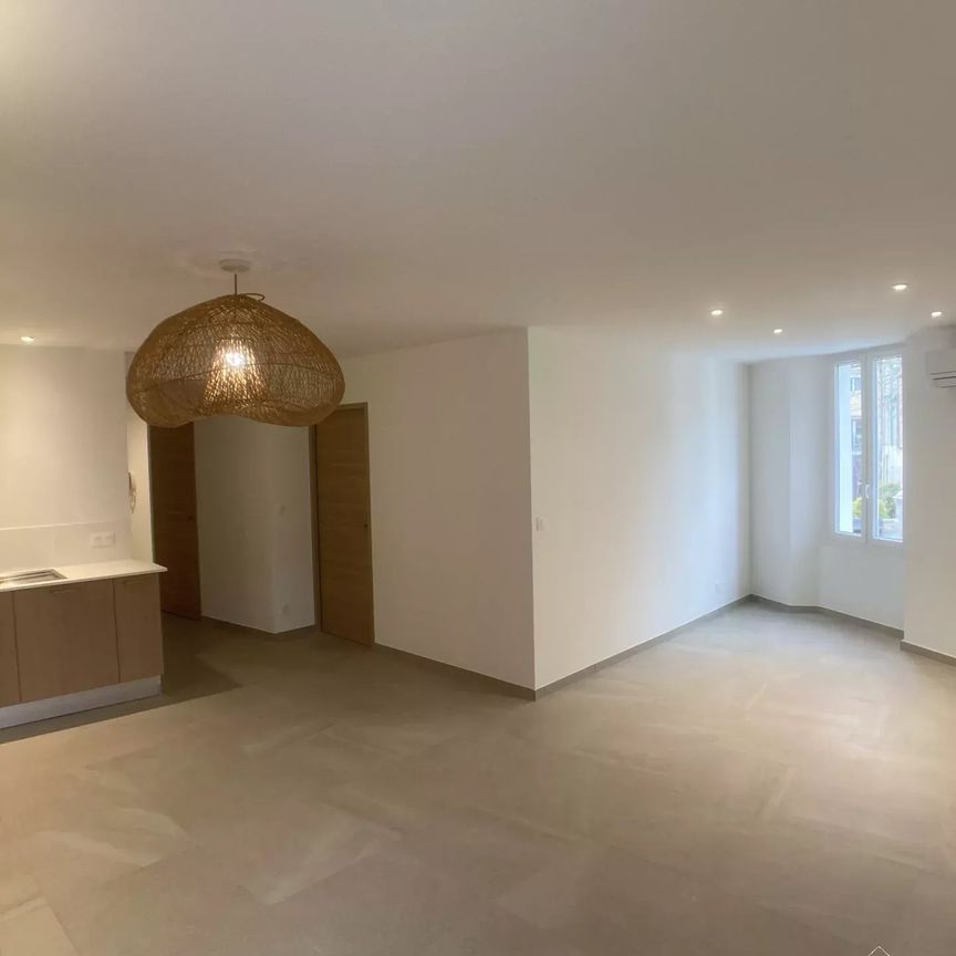 Location Appartement 3 pièces 66m² AURIOL 13390 - Photo 1
