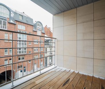 Appartement met drie slaapkamers in Ixelles - Photo 2