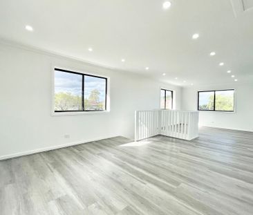 80a Highview Avenue, Greenacre. - Photo 3