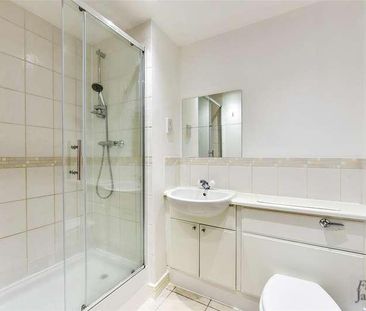 Cumberland House, Erebus Drive, London, SE28 - Photo 5