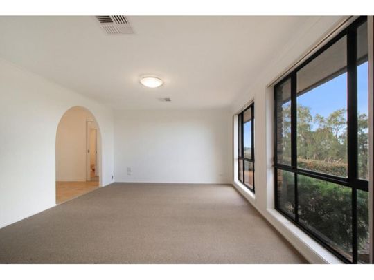 123 Derribong Drive, Cordeaux Heights, NSW 2526 - Photo 1