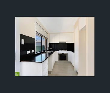 "Modern single level villa" - Photo 3