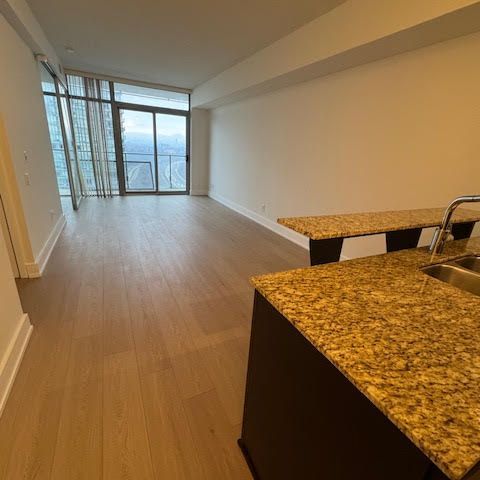 For Lease - 103 The Queensway N/A Unit# 2101, Toronto, Ontario - Photo 1