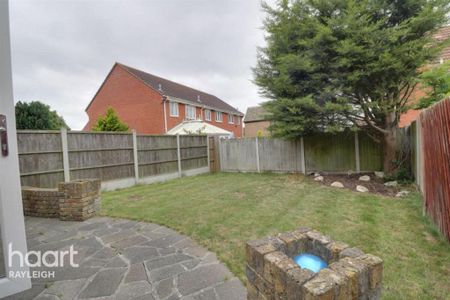 2 bedroom semi-detached house to rent - Photo 4