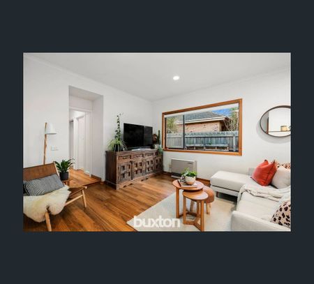 3 Charles Street, Cheltenham, Vic 3192 - Photo 2