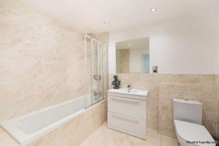 2 bedroom property to rent in Bath - Photo 3