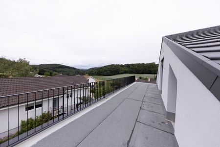 ERSTBEZUG: 4.5-Zimmer-Wohnung - Neubau in Hersberg - Photo 4