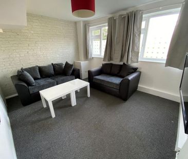 3 bedroom house to rent - Photo 2