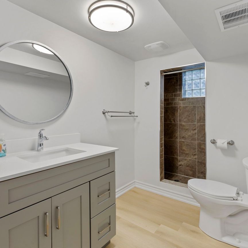 For Lease - 902 Donovan Crescent Unit# Lower, Whitby, Ontario - Photo 1