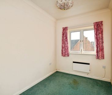 Pembroke Court, High Street, Chatham.... - Photo 5