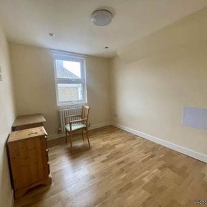 2 bedroom property to rent in London - Photo 2