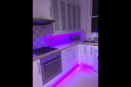 1 Bed Flat, Lavender Hill, SW11 - Photo 5