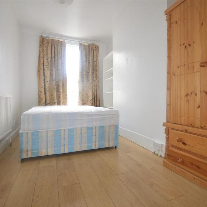 4 bedroom apartment to rent - Photo 1