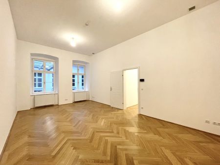 Stilvoll sanierte Altbauwohnung in bester Innenstadtlage – Ruheoase am Getreidemarkt - Photo 2