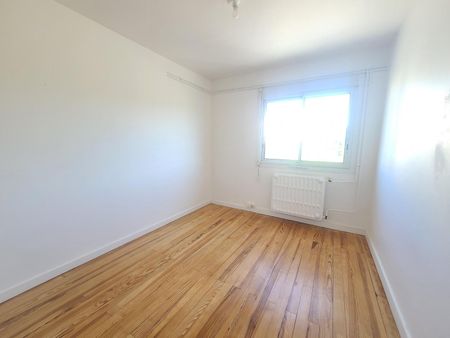 Location Appartement 4 pièces 84m² BORDEAUX 33200 - Photo 4