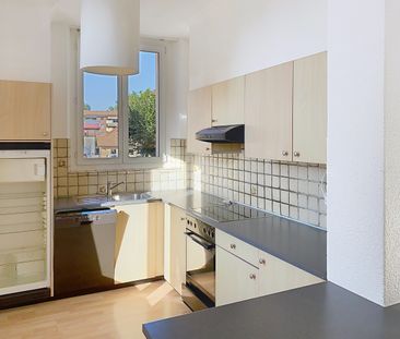 Appartement de 4.5 pièces au 1er étage avec belle terrasse - Foto 1