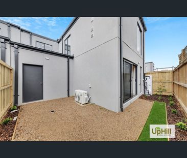 26 Middleborough Terrace, Clyde, Vic 3978 - Photo 1