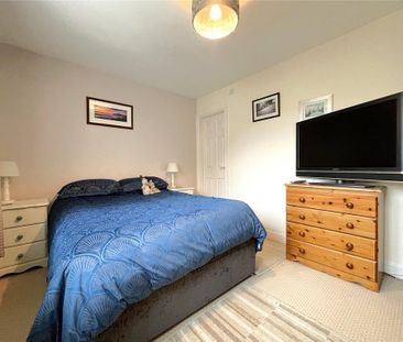 2 bedroom semi-detached house to rent - Photo 6