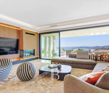 LOCATION SAISONNIÈRE - LES ISSAMBRES - 5 CHAMBRES - VUE MER PANORAM... - Photo 2