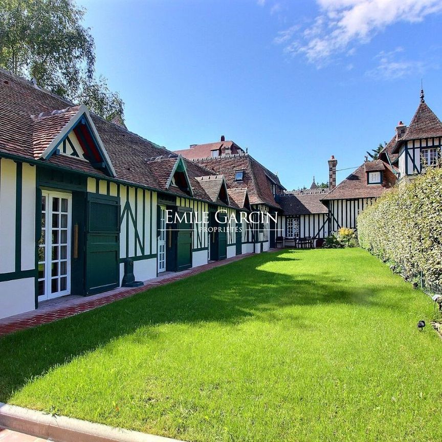 Magnifiques anciennes écuries de Deauville entièrement rénovées - Jardin - Possibilité de stationnement - Photo 1