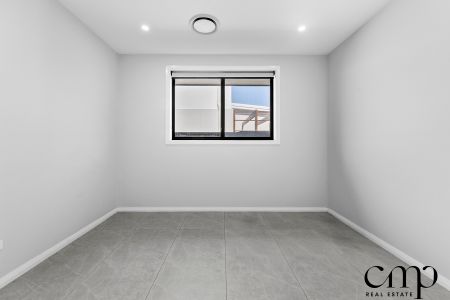 12 Circinus Street, Austral NSW 2179 - House For Rent | Domain - Photo 3