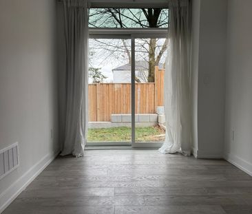 For Lease - 17 Carl Hill Lane, Richmond Hill, Ontario - Photo 3