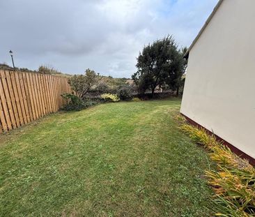 2 bedroom cottage to rent - Photo 2