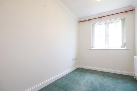 4 bedroom link detached house to rent - Photo 2