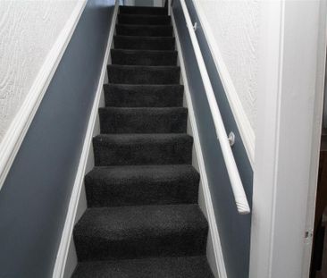 1 bedroom in a house share to rent - Photo 6