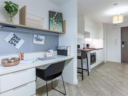 Studio to rent - Photo 3