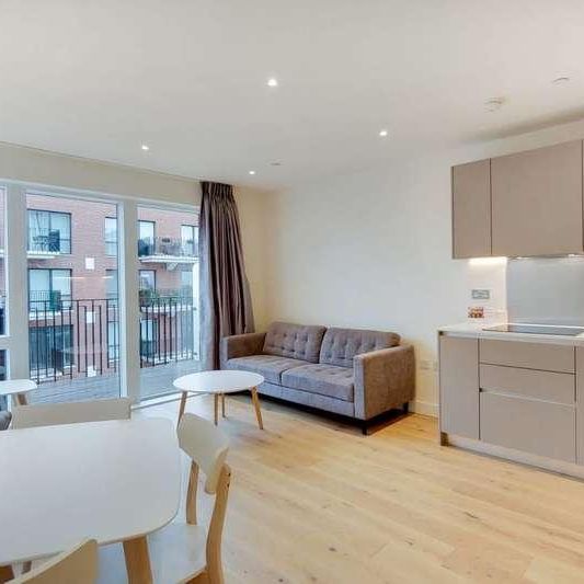 No 1 Street, Woolwich, SE18 - Photo 1