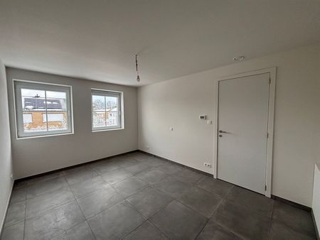 Rustiggelegen, hoogwaardig afgewerkte nieuwbouwwoning nabij het centrum! - Photo 5