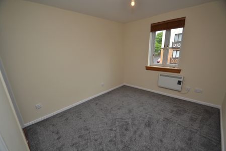 2 bed flat to rent in Bobbins Gate, Paisley, PA1 - Photo 5