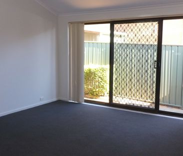 Split level Two Bedroom Townhouse - Photo 3