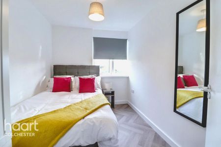 1 bedroom in a house share to rent - Photo 3