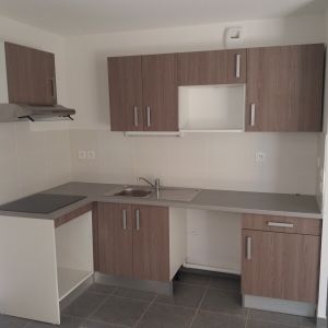 Location Appartement 2 pièces 43m² TOULOUSE 31200 - Photo 2