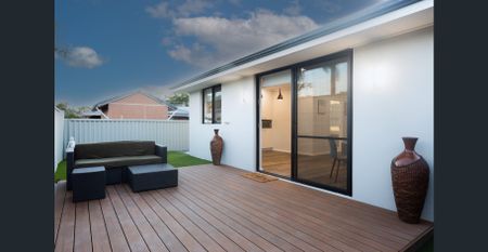 Luxury 2BR Granny Flat in Hillman Fully Furnished, Modern, All Inclusive Living - Photo 4