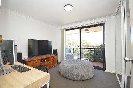 3 bedroom beauty!!!!!! - Photo 2