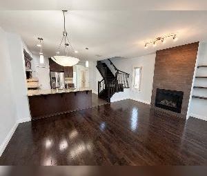 3 Bed 2.5 Bath Double Garage WOW Calder Edmonton - Photo 3
