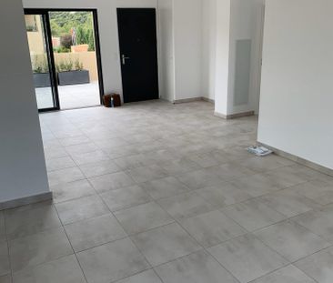 Location Appartement 2 pièces 51m² COMBAILLAUX 34980 - Photo 6