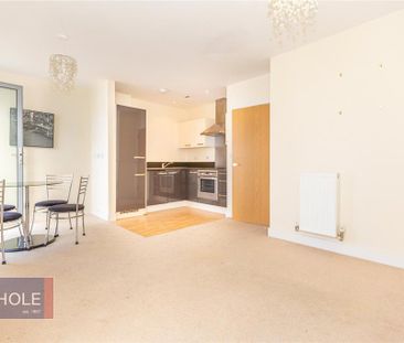 1 bedroom apartment to rent - Photo 4