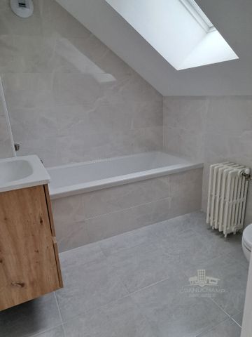 Location Maison 6 pièces 103m² - Photo 5