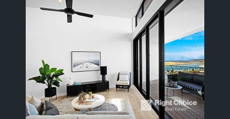 Luxury 3-Bedroom Apartment with Breathtaking Marina Views - Photo 3