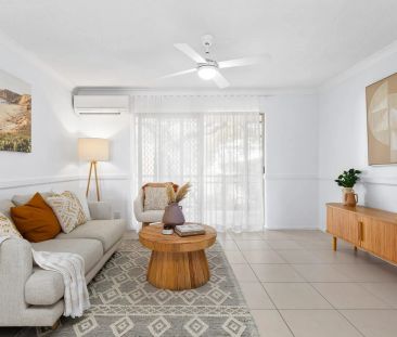 Spacious 2-Bedroom Apartment in Prime Location, Small Boutique Complex - Photo 5