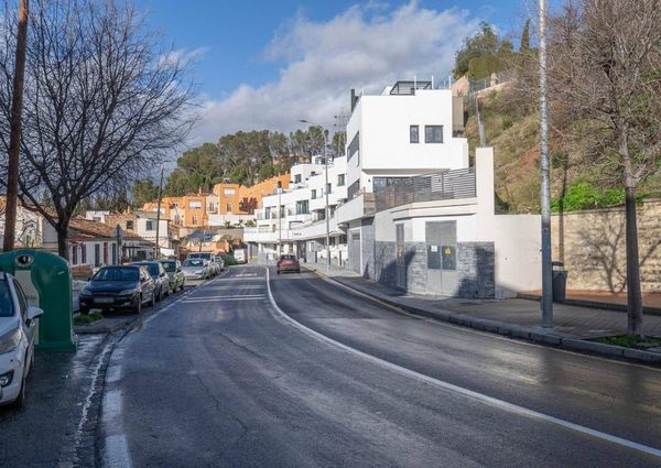 3 room luxury House for rent in Granada, Spain