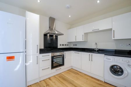 1 bedroom flat to rent - Photo 2