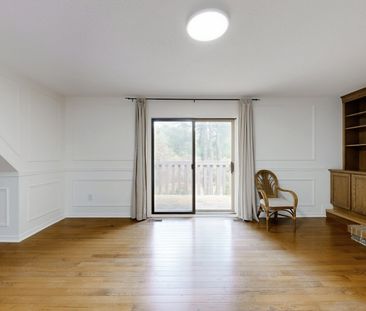 For Lease - 465 Woodland Acres Crescent, Vaughan, Ontario - Photo 1