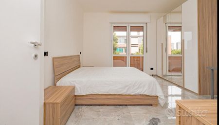 Singola a Quarto Oggiaro-appartamento con balcone - Photo 3