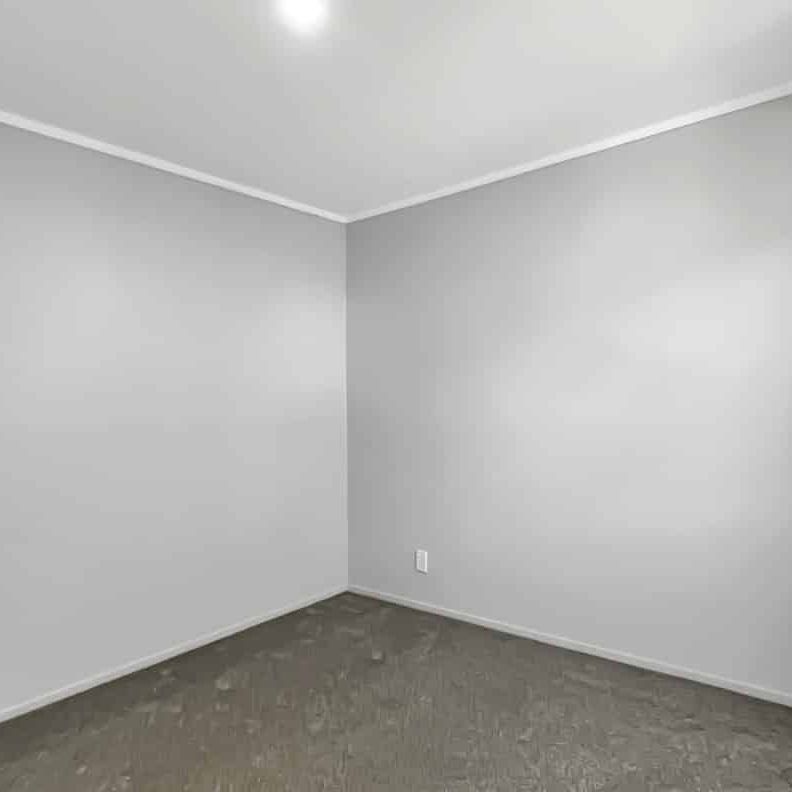 Bayview - 4 Bedroom - Photo 1