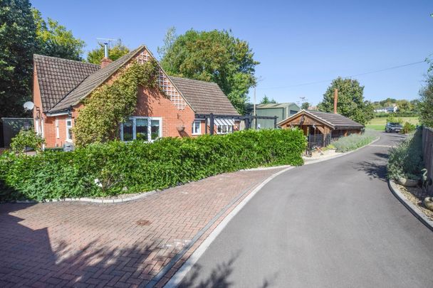 Little Somerford, Chippenham, SN15 - Photo 1